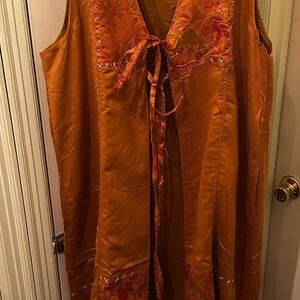 EARTHBOUND Vibrant burnt orange duster vest. Very cute , never worn to big